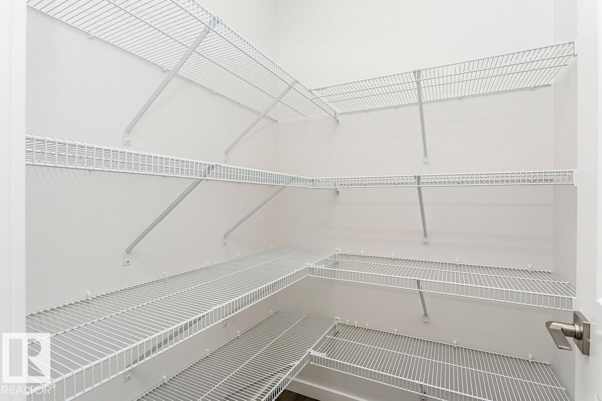 Photo 5 of 707 Cambrian Bv, Sherwood Park AB