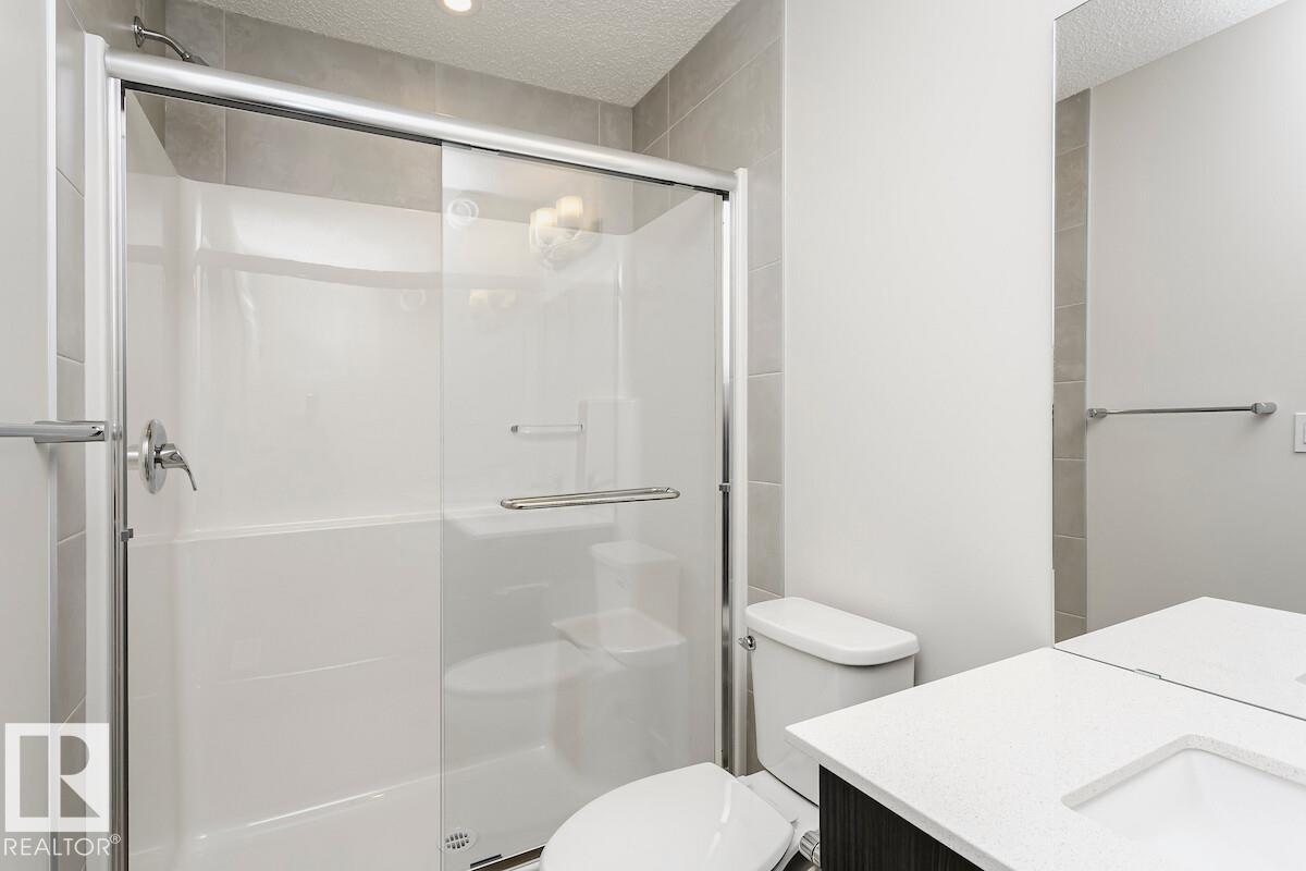 Photo 8 of 707 Cambrian Bv, Sherwood Park AB