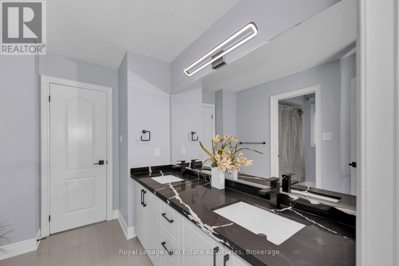 Photo 39 of 12 Seabrook Place, Brampton ON