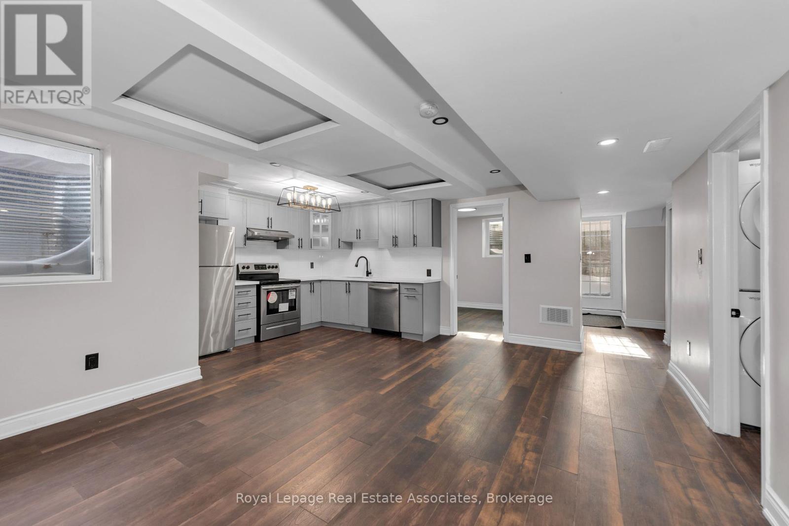 Photo 25 of 12 Seabrook Place, Brampton ON