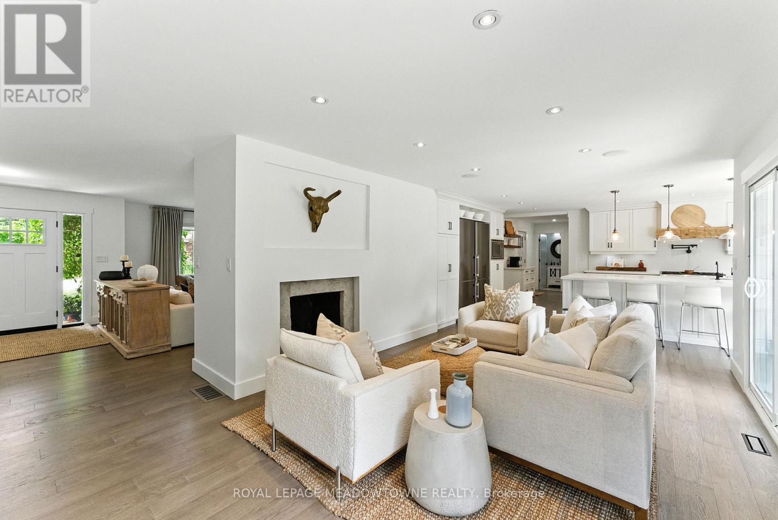Photo 35 of 18 Vanstraalen Street, Hamilton ON