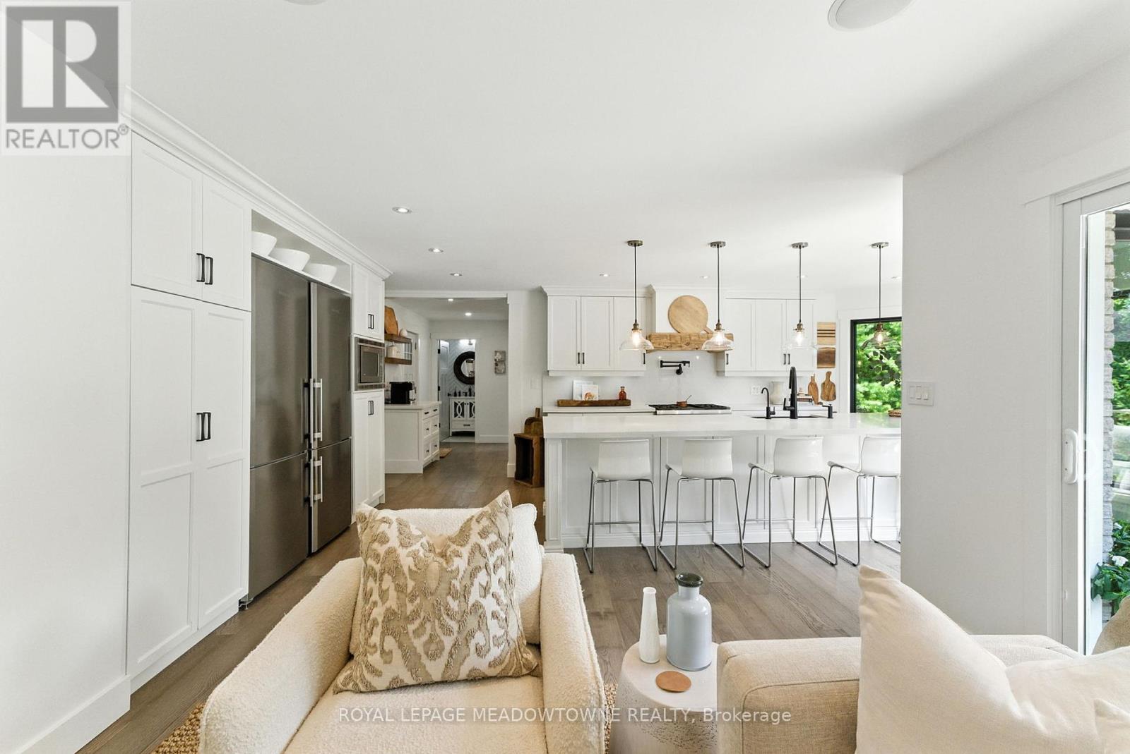 Photo 23 of 18 Vanstraalen Street, Hamilton ON