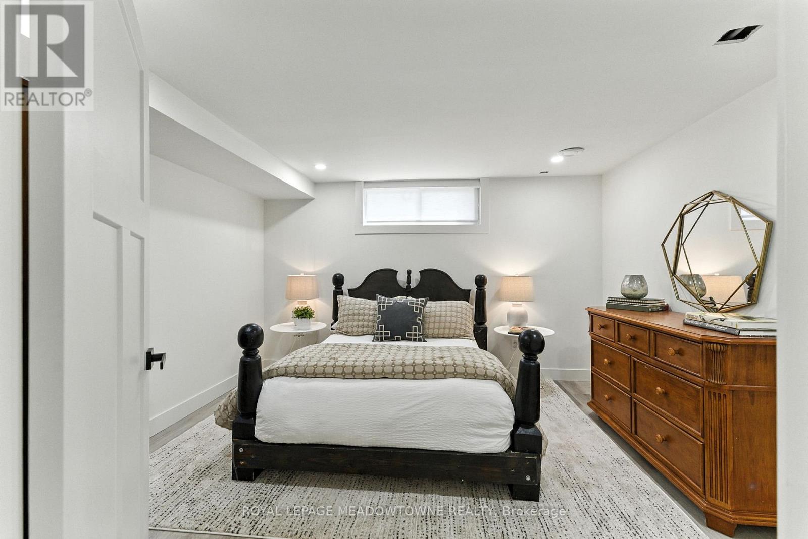 Photo 36 of 18 Vanstraalen Street, Hamilton ON