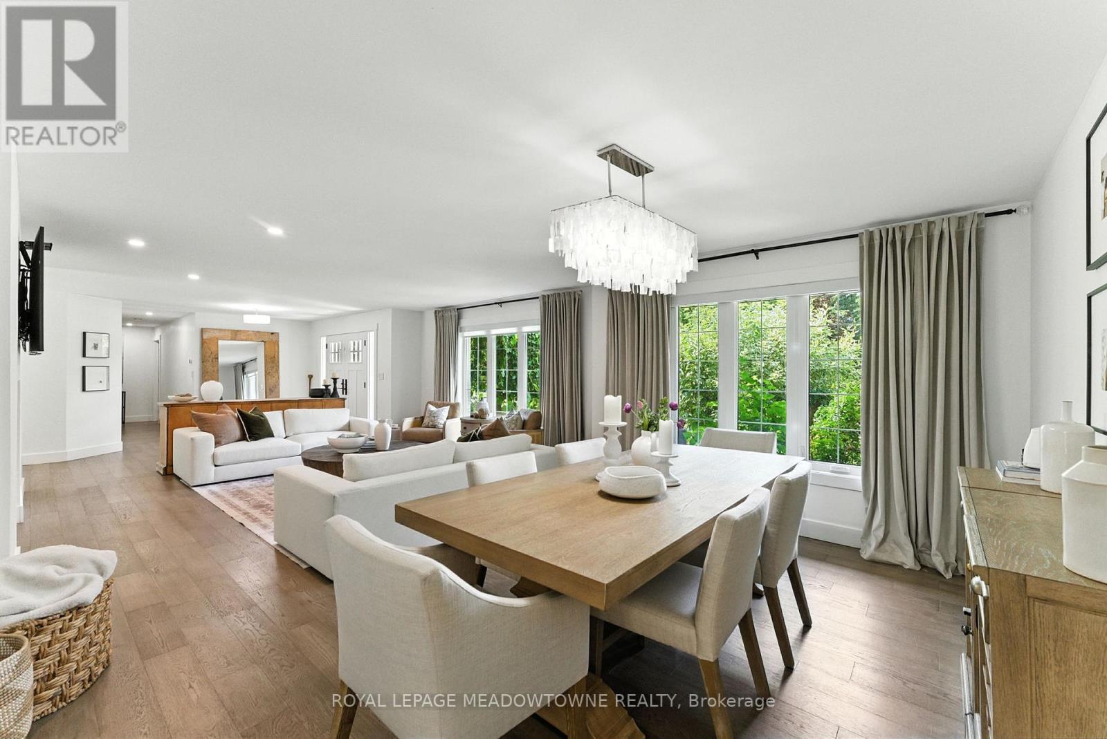 Photo 1 of 18 Vanstraalen Street, Hamilton ON