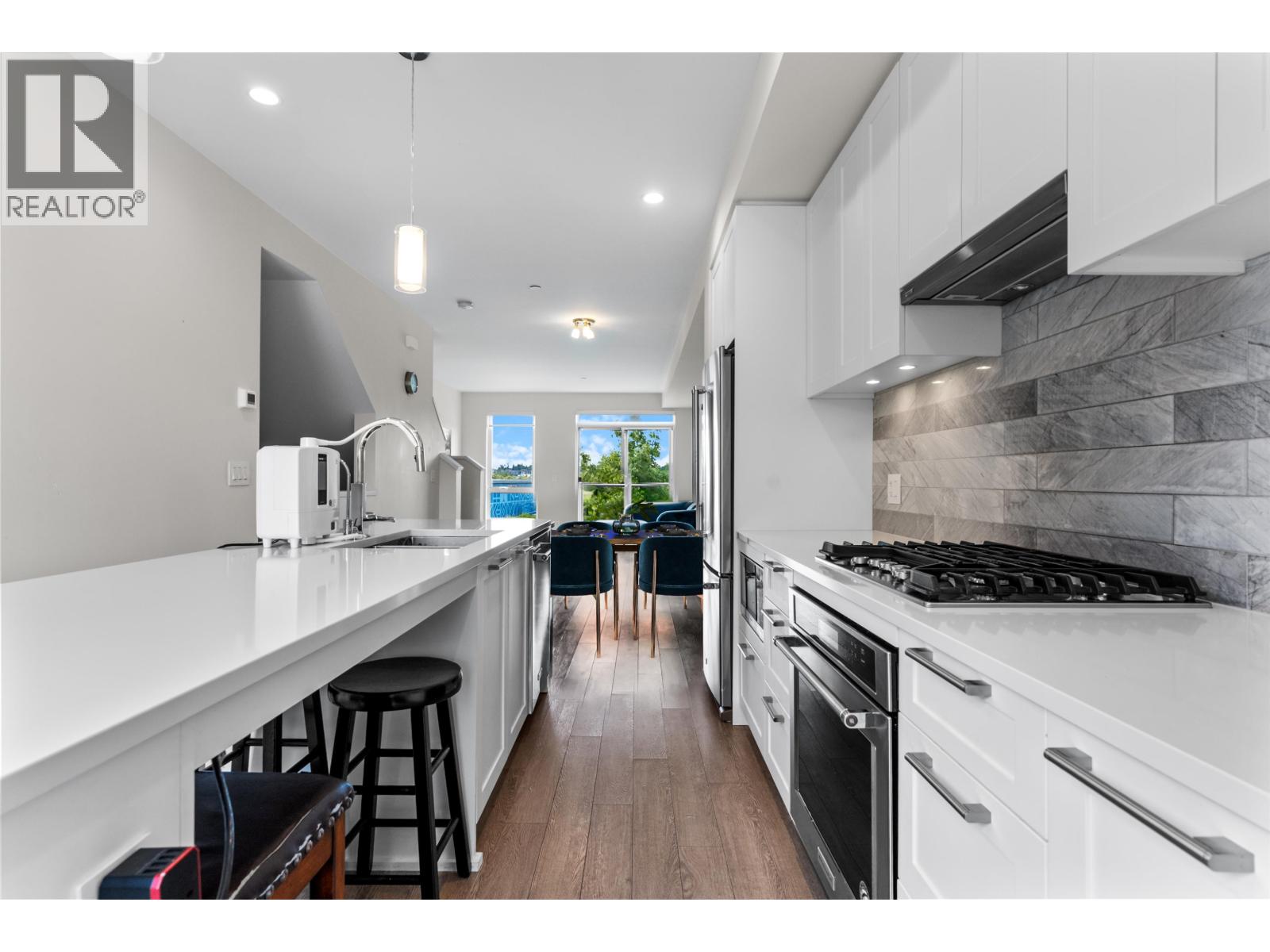 Photo 12 of 133 4738 Hemlock Way, Tsawwassen BC