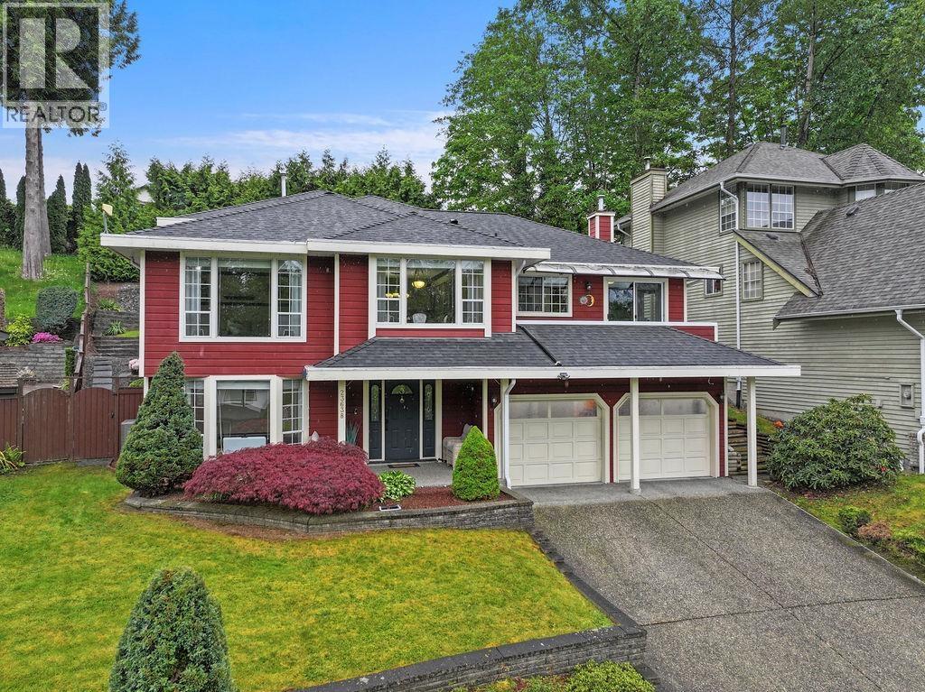 Photo 1 of 23638 108 Loop, Maple Ridge BC