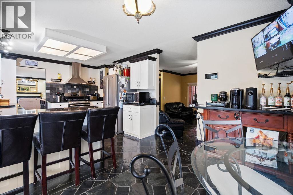 Photo 12 of 23638 108 Loop, Maple Ridge BC