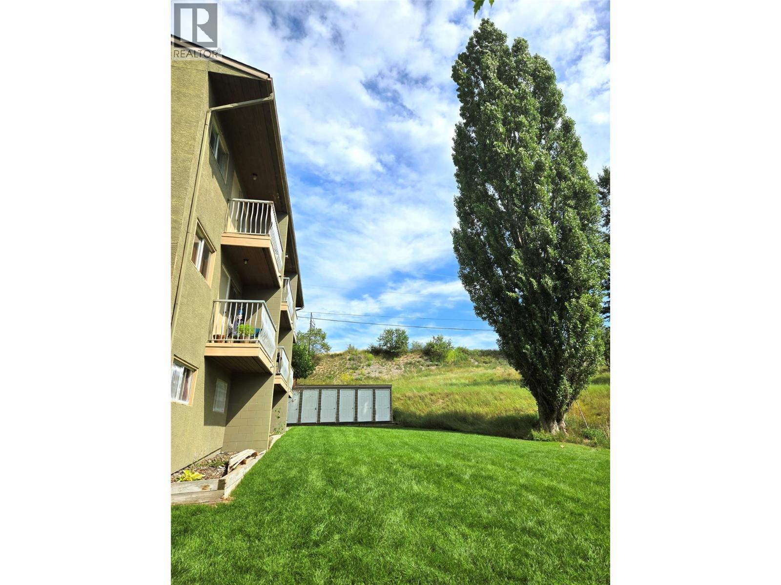 Photo 8 of 1309 11 Th Avenue Unit 53, Invermere BC