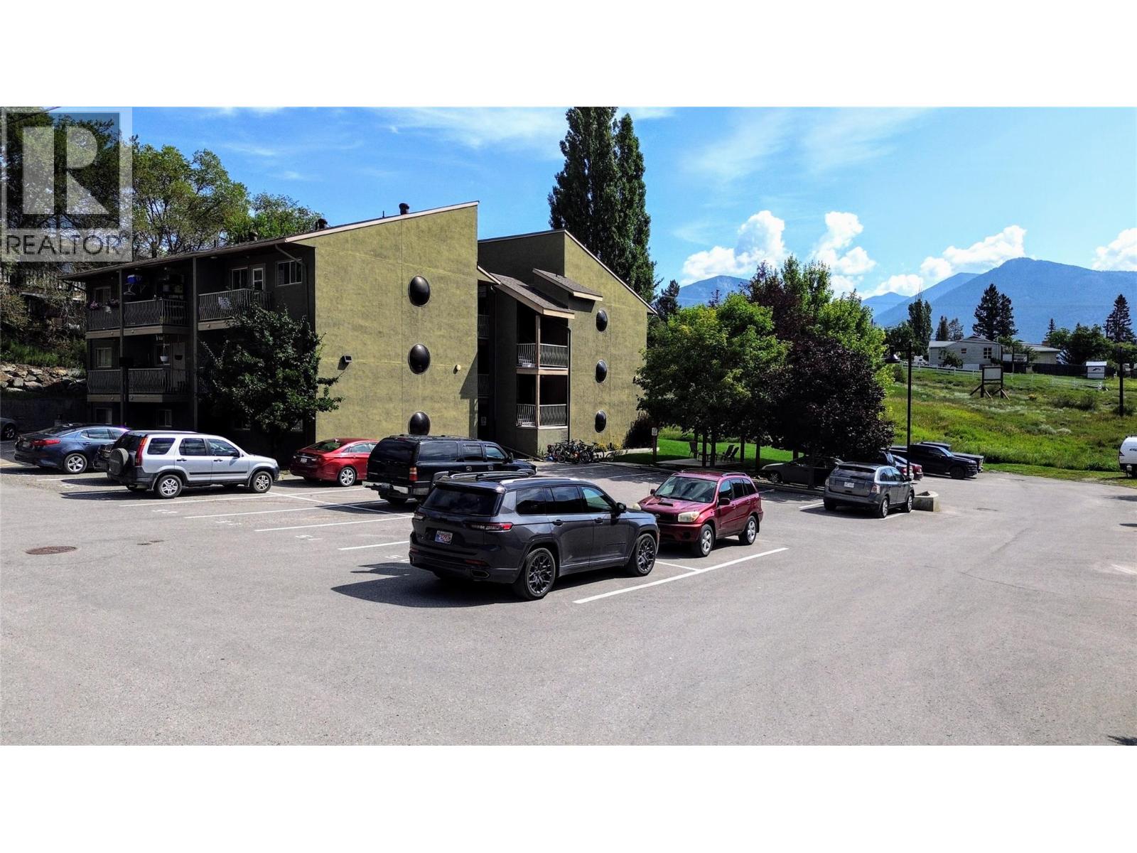 Photo 15 of 1309 11 Th Avenue Unit 53, Invermere BC