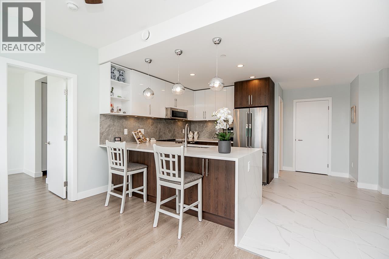 Photo 9 of 405 11703 Fraser Street, Maple Ridge BC