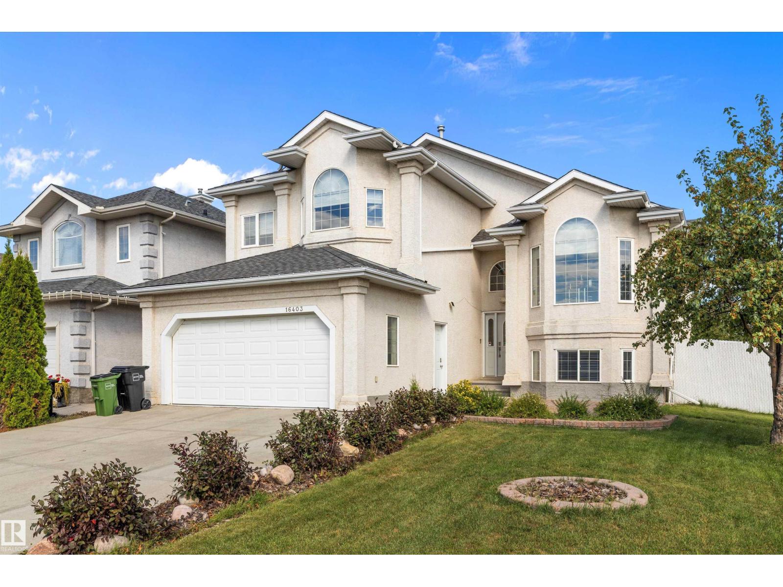 Photo 1 of 16403 88 St Nw, Edmonton AB