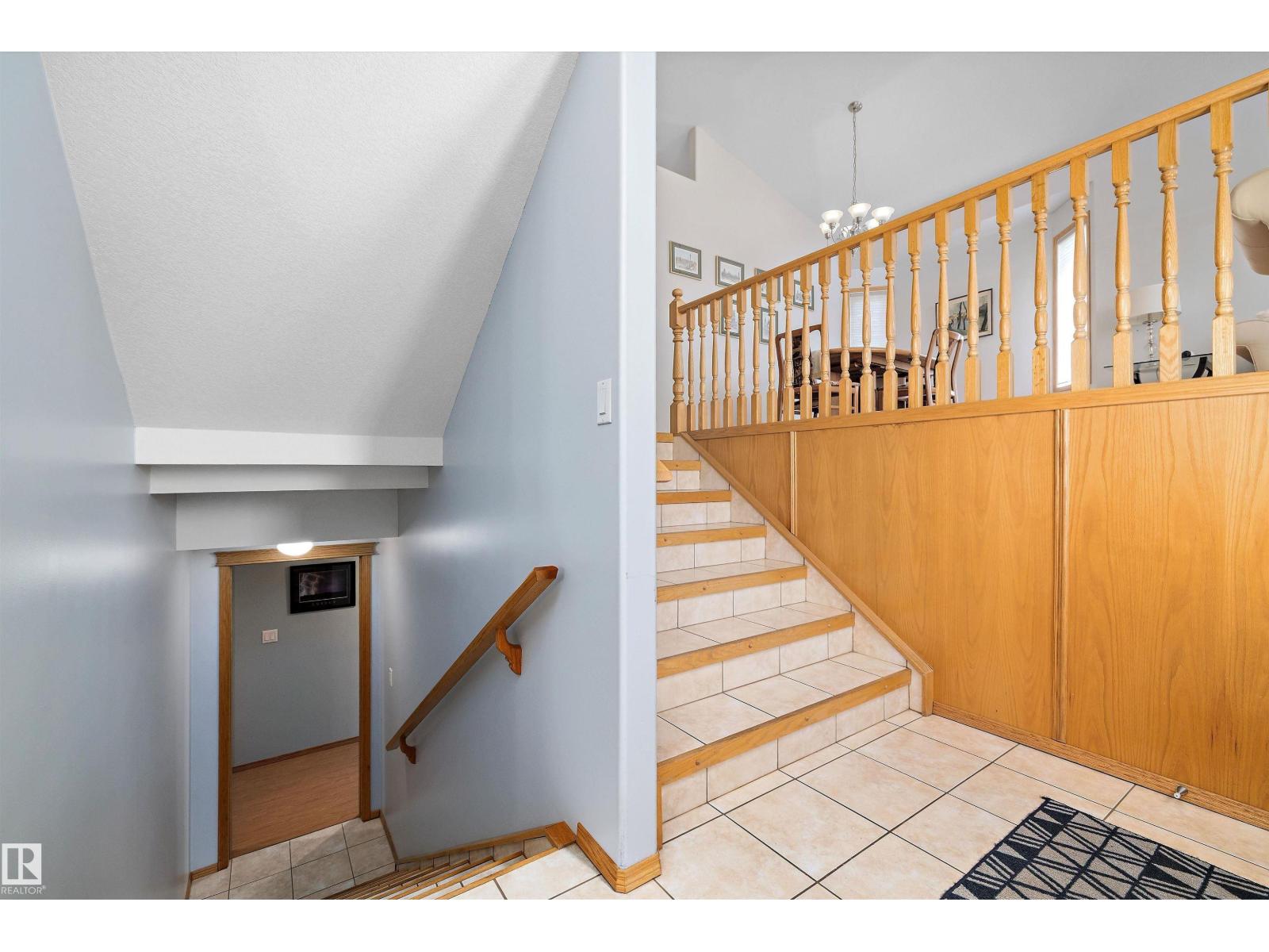 Photo 36 of 16403 88 St Nw, Edmonton AB