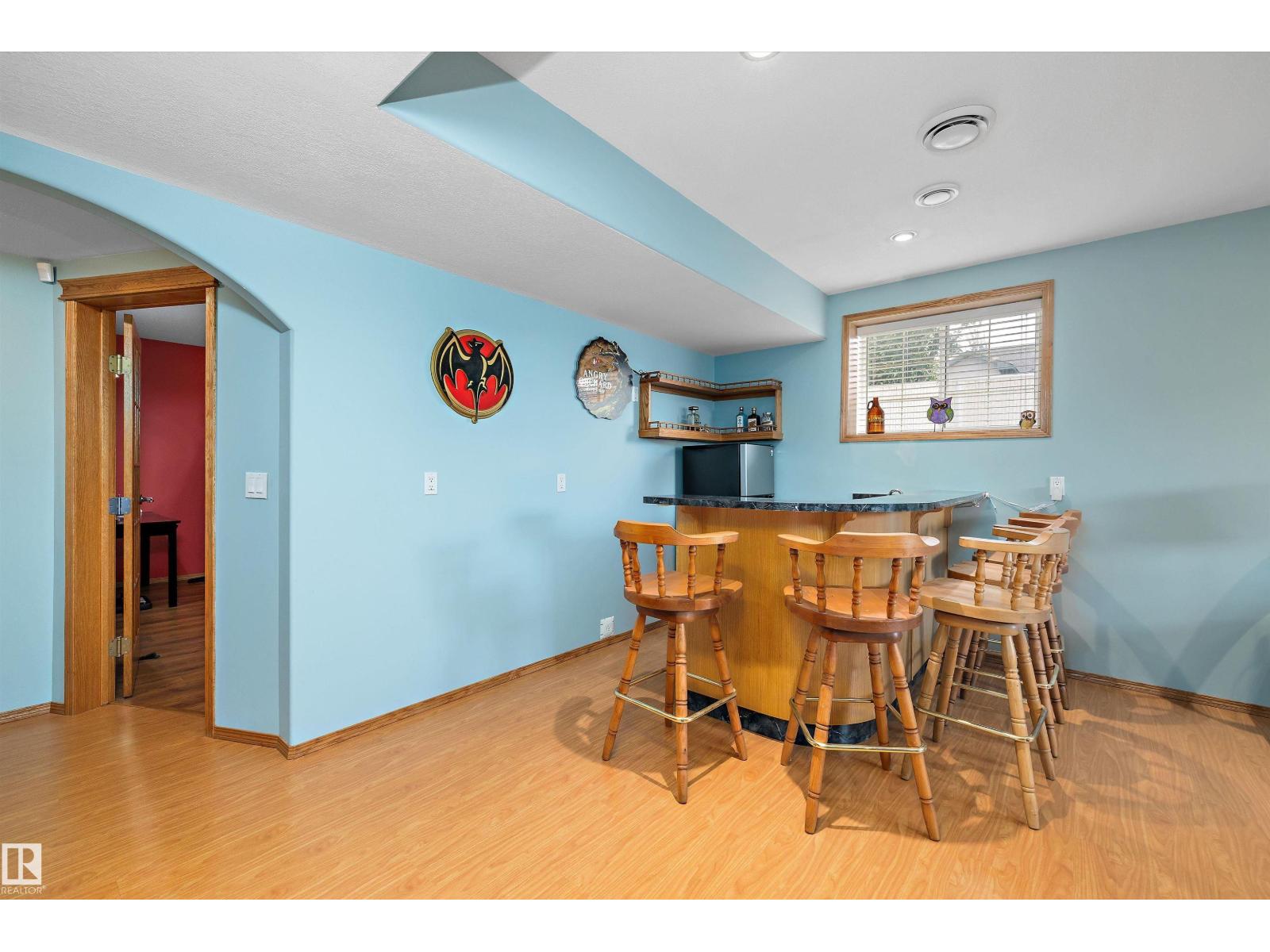 Photo 38 of 16403 88 St Nw, Edmonton AB