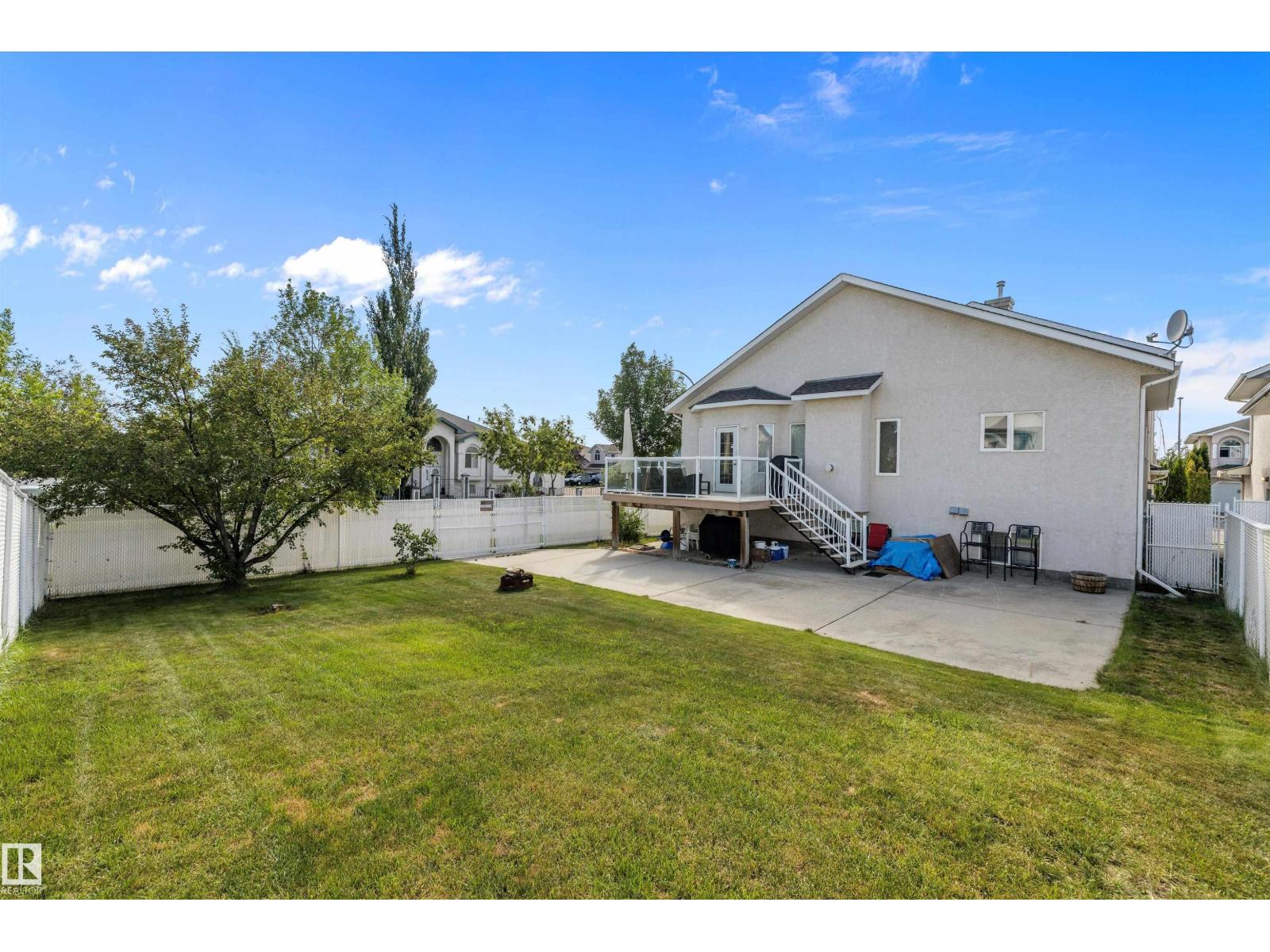 Photo 60 of 16403 88 St Nw, Edmonton AB
