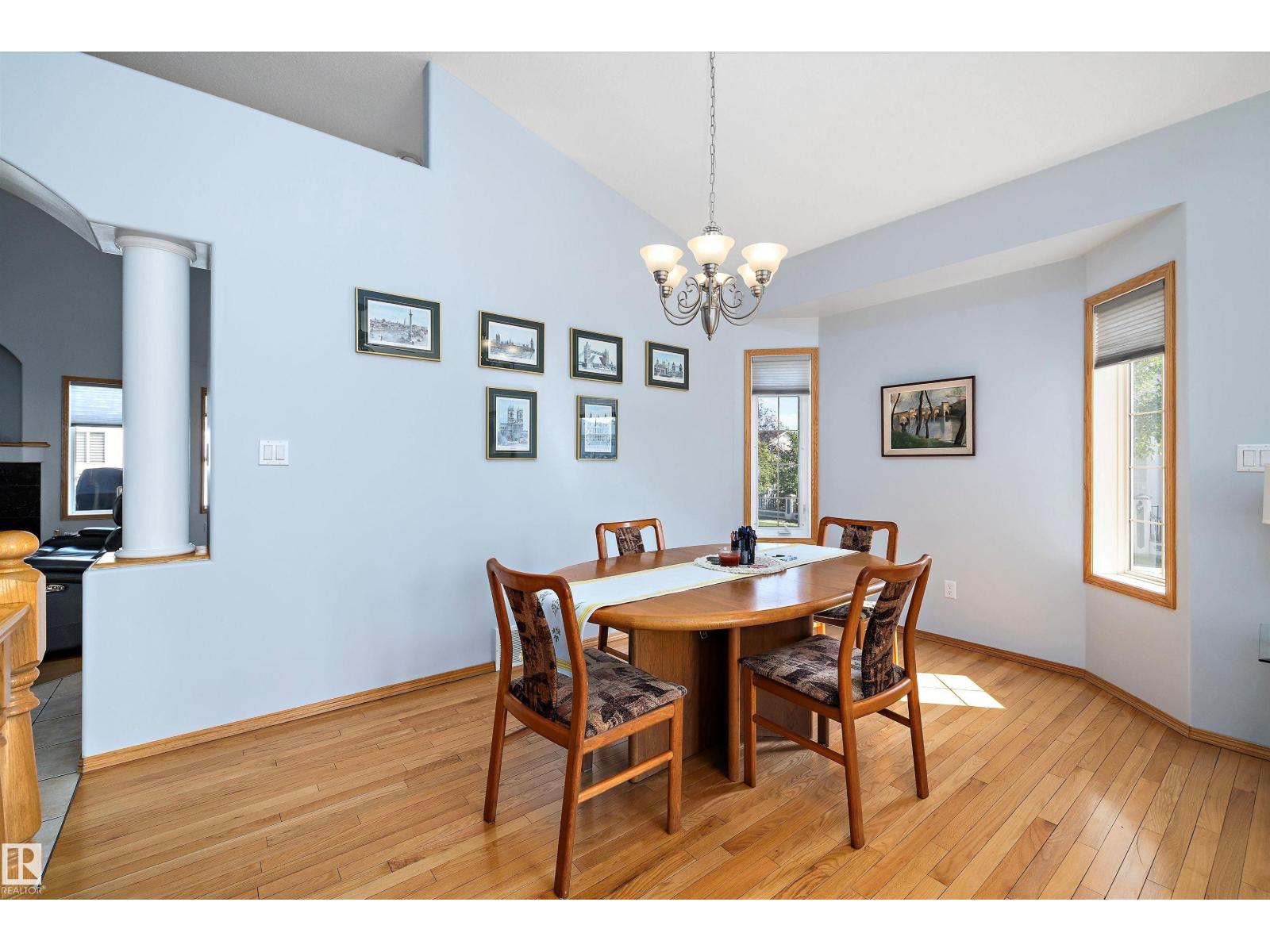 Photo 9 of 16403 88 St Nw, Edmonton AB