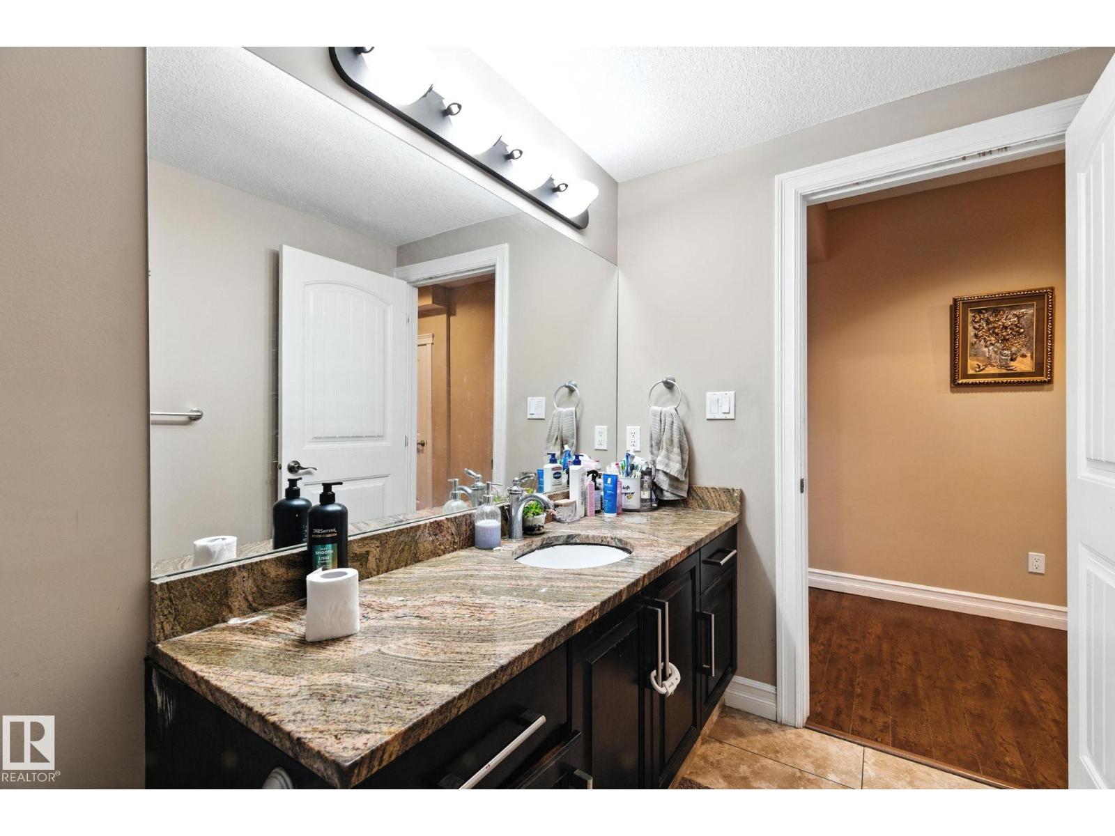 Photo 6 of 16414 60 A St Nw, Edmonton AB