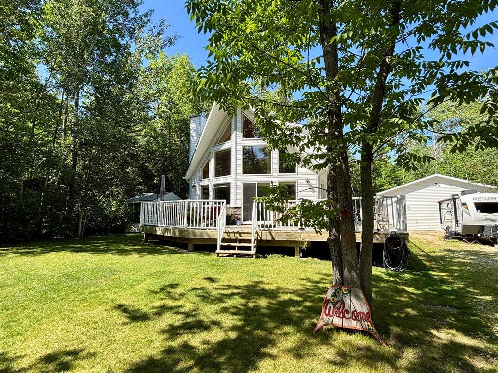 Photo 36 of 32 David Drive, Traverse Bay MB
