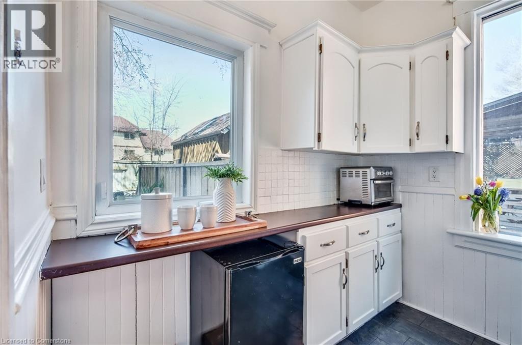 Photo 10 of 20 Locke Street S Unit 1, Hamilton ON