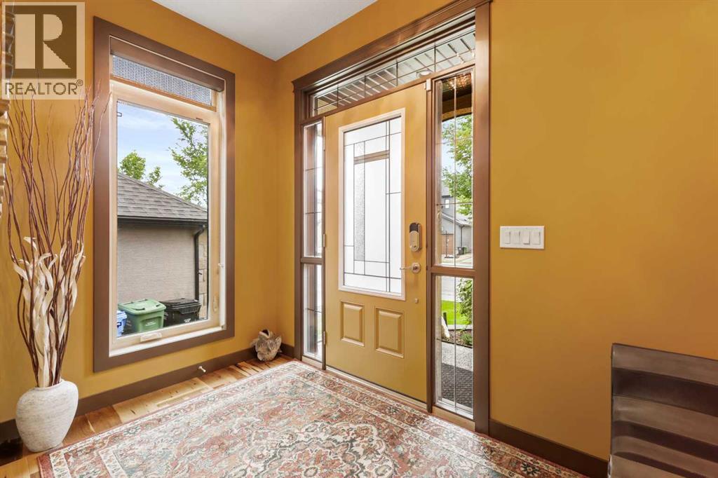 Single Family House for Sale in  Quarry Way SE Douglasdale/Glen Calgary 