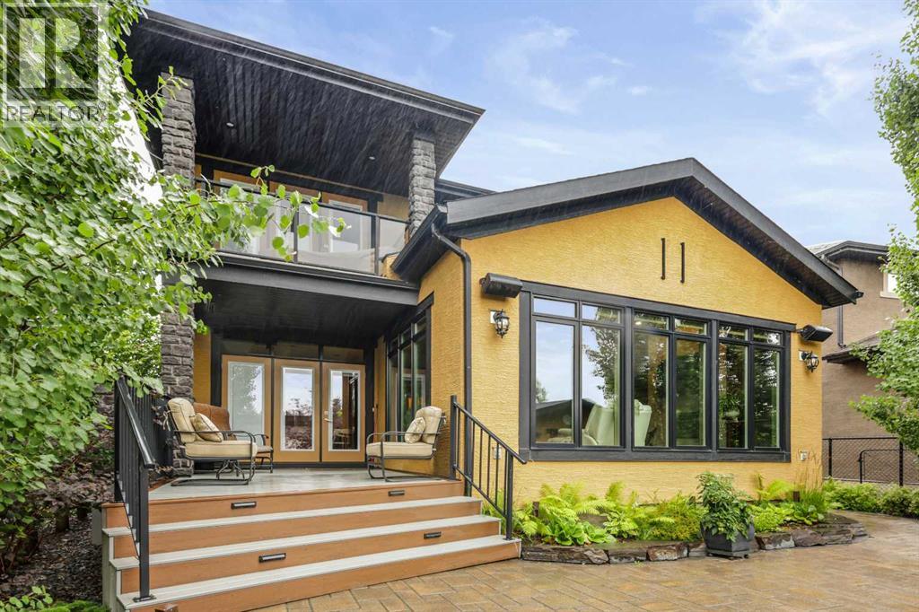 Single Family House for Sale in  Quarry Way SE Douglasdale/Glen Calgary 