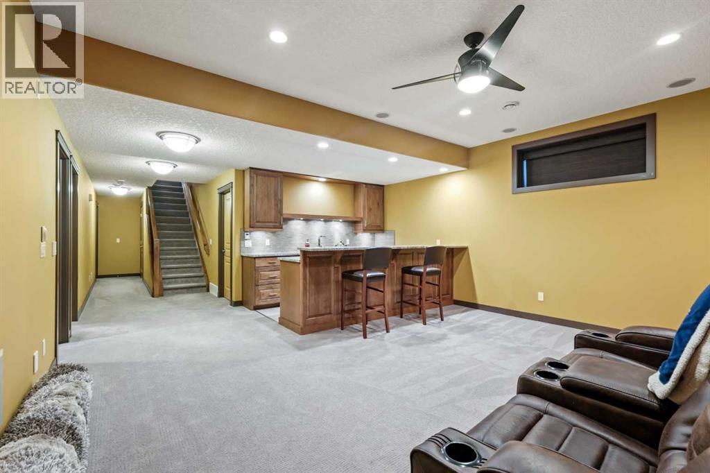 Single Family House for Sale in  Quarry Way SE Douglasdale/Glen Calgary 