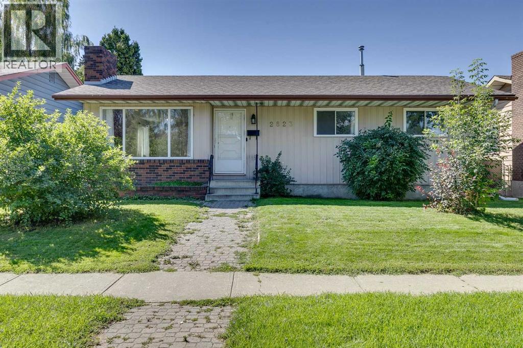 Single Family House Bungalow for Sale in  Dover Ridge Drive SE Dover Calgary 