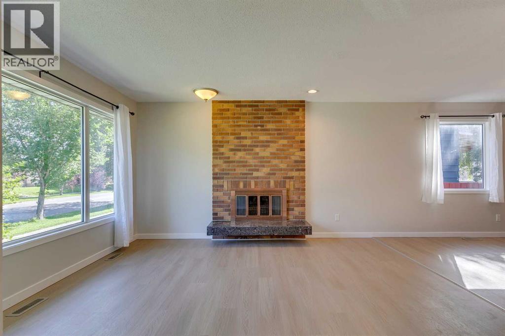 Single Family House Bungalow for Sale in  Dover Ridge Drive SE Dover Calgary 
