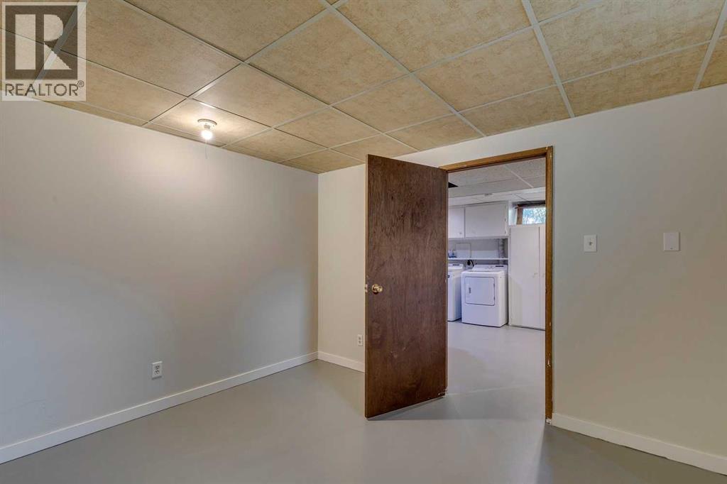 Single Family House Bungalow for Sale in  Dover Ridge Drive SE Dover Calgary 