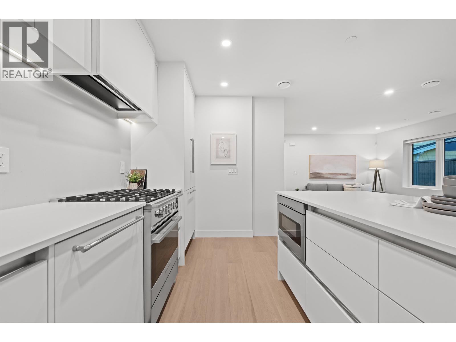 Photo 2 of 1630 E 21st Avenue, Vancouver BC