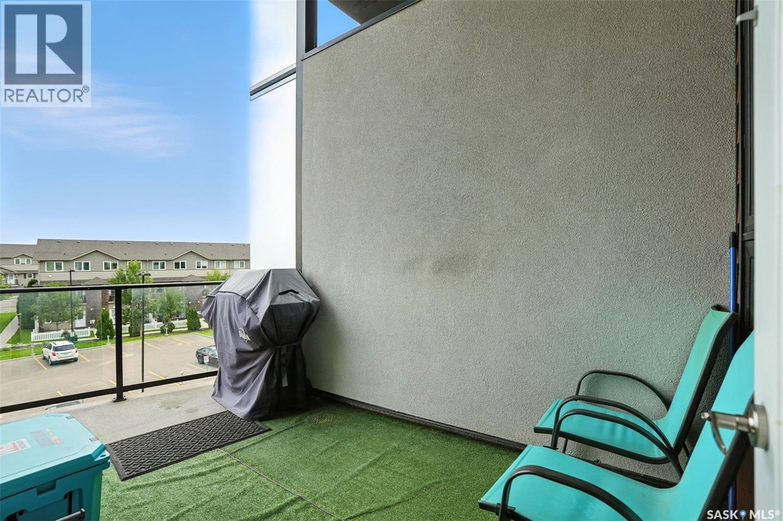 Single Family House Low rise for Sale in   Maningas BEND Saskatoon 