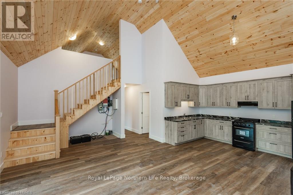 1255 SNAKE CREEK ROAD - 2