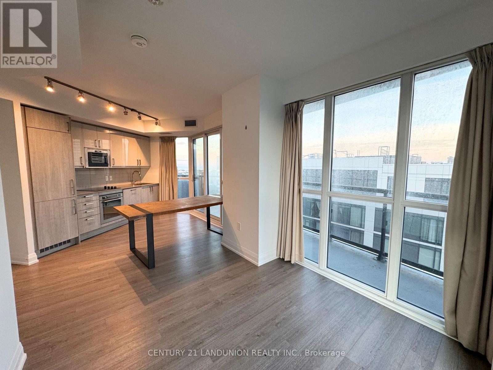 Photo 1 of 3504 77 Mutual Street, Toronto ON
