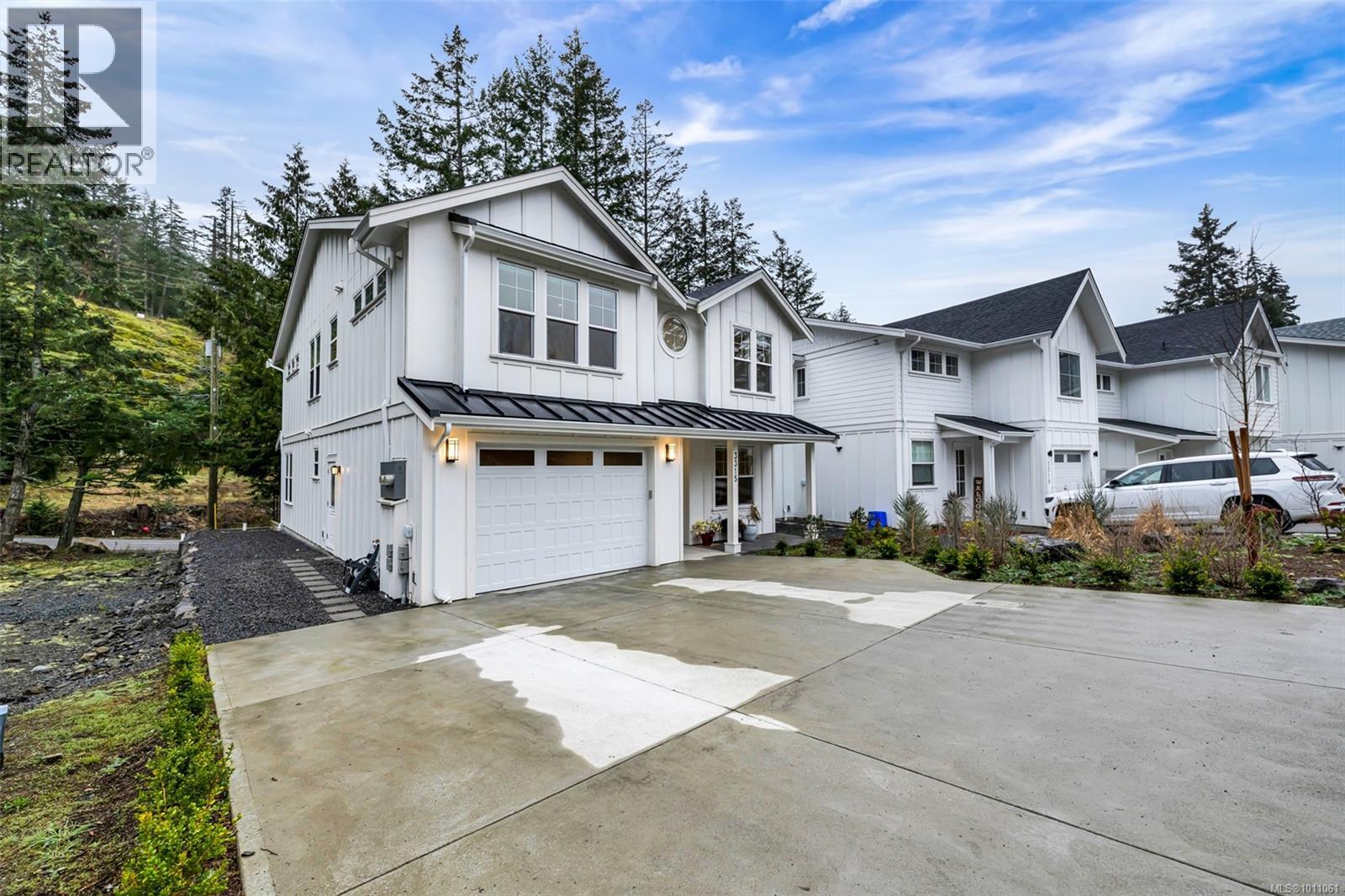 Photo 4 of 3315 West Oak Pl, Langford BC
