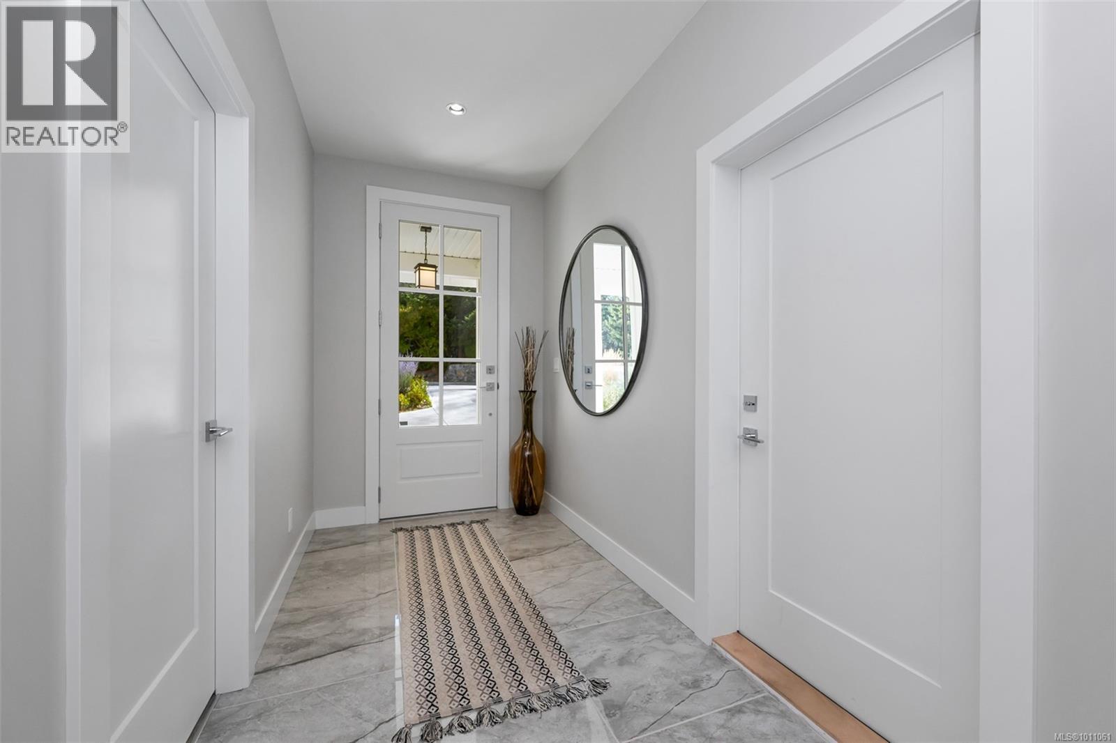 Photo 16 of 3315 West Oak Pl, Langford BC