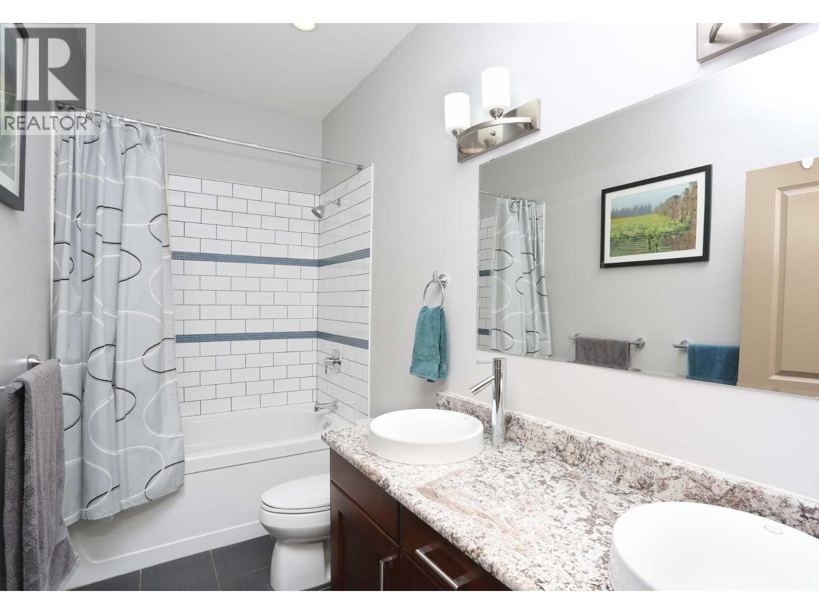 309 1 Street W Unit# 301, Revelstoke