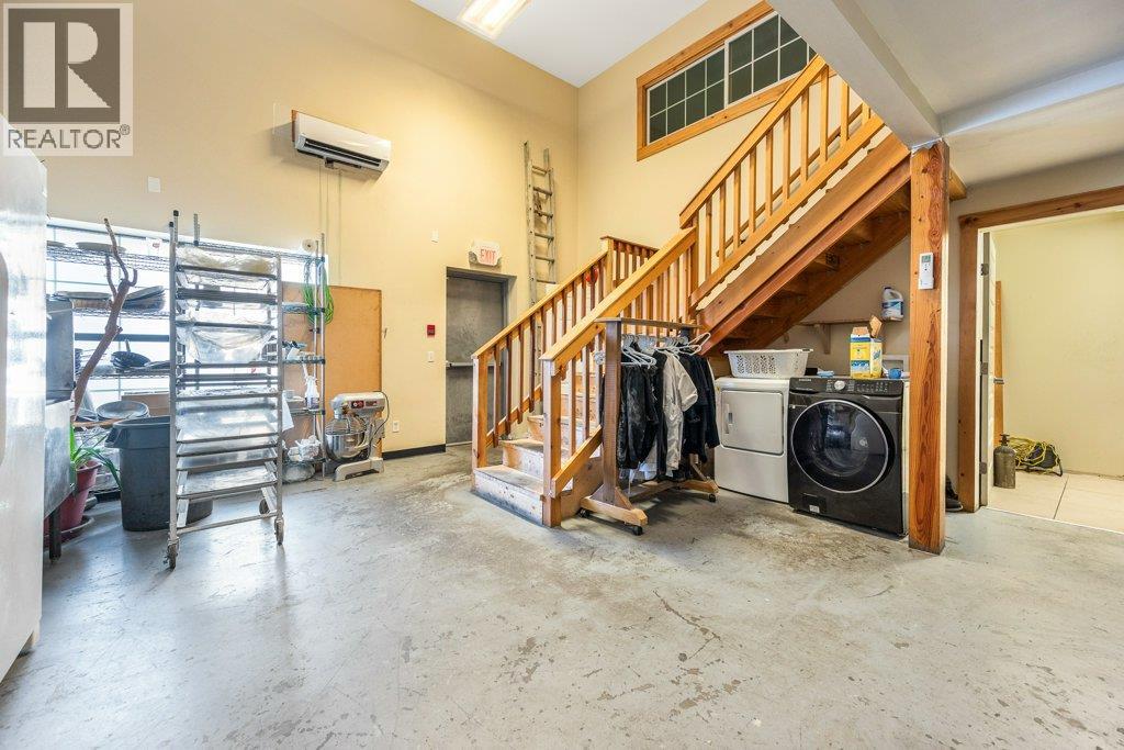 Photo 28 of 2916 30th Avenue, Vernon BC
