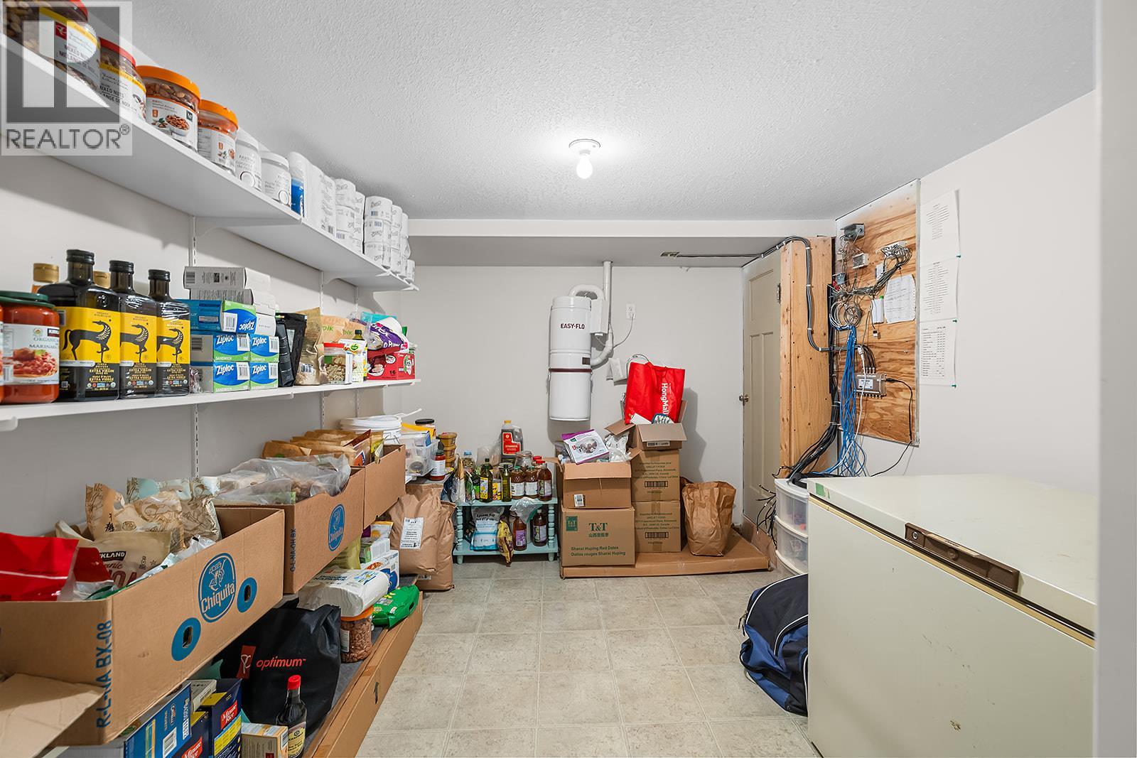 1417B HILLSIDE Street, Creston