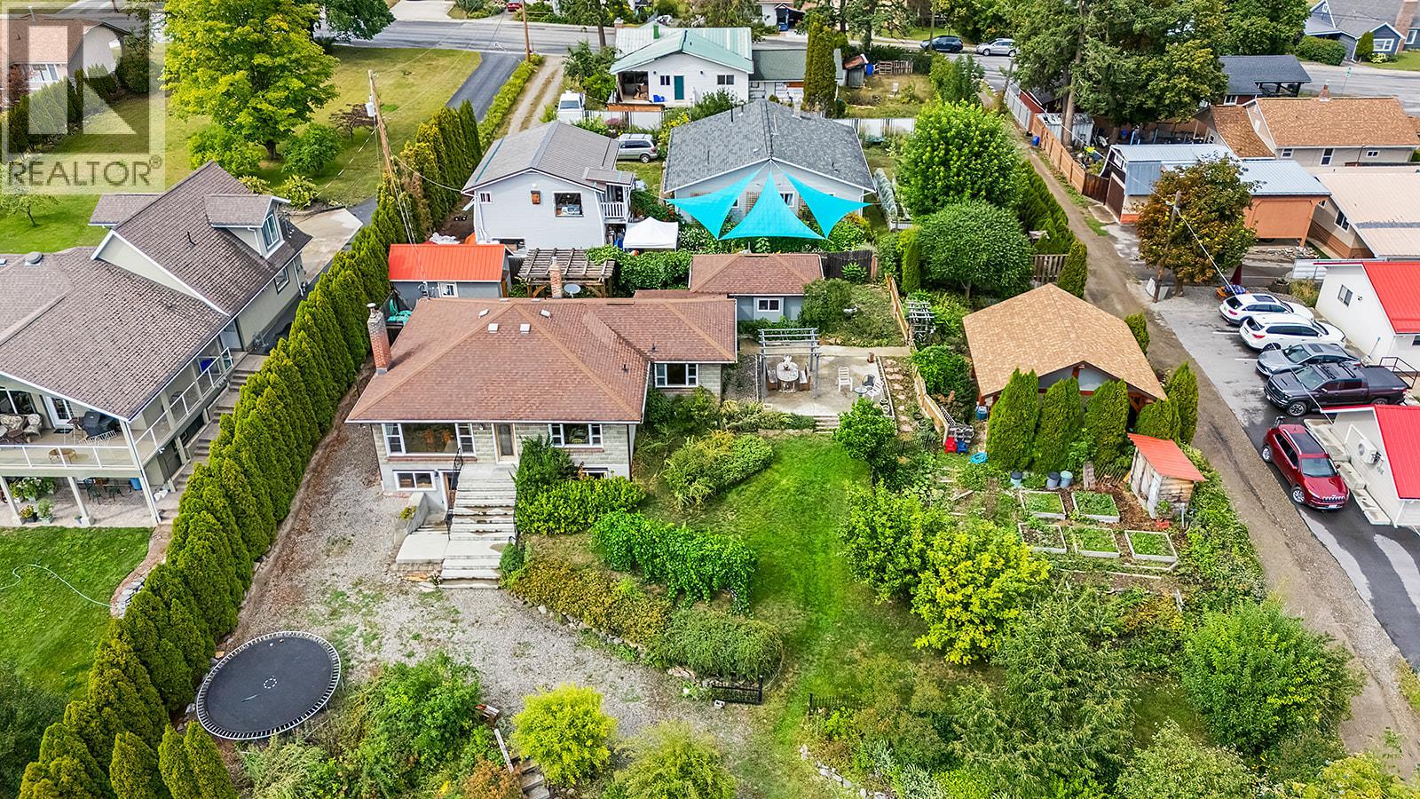 1417B HILLSIDE Street, Creston