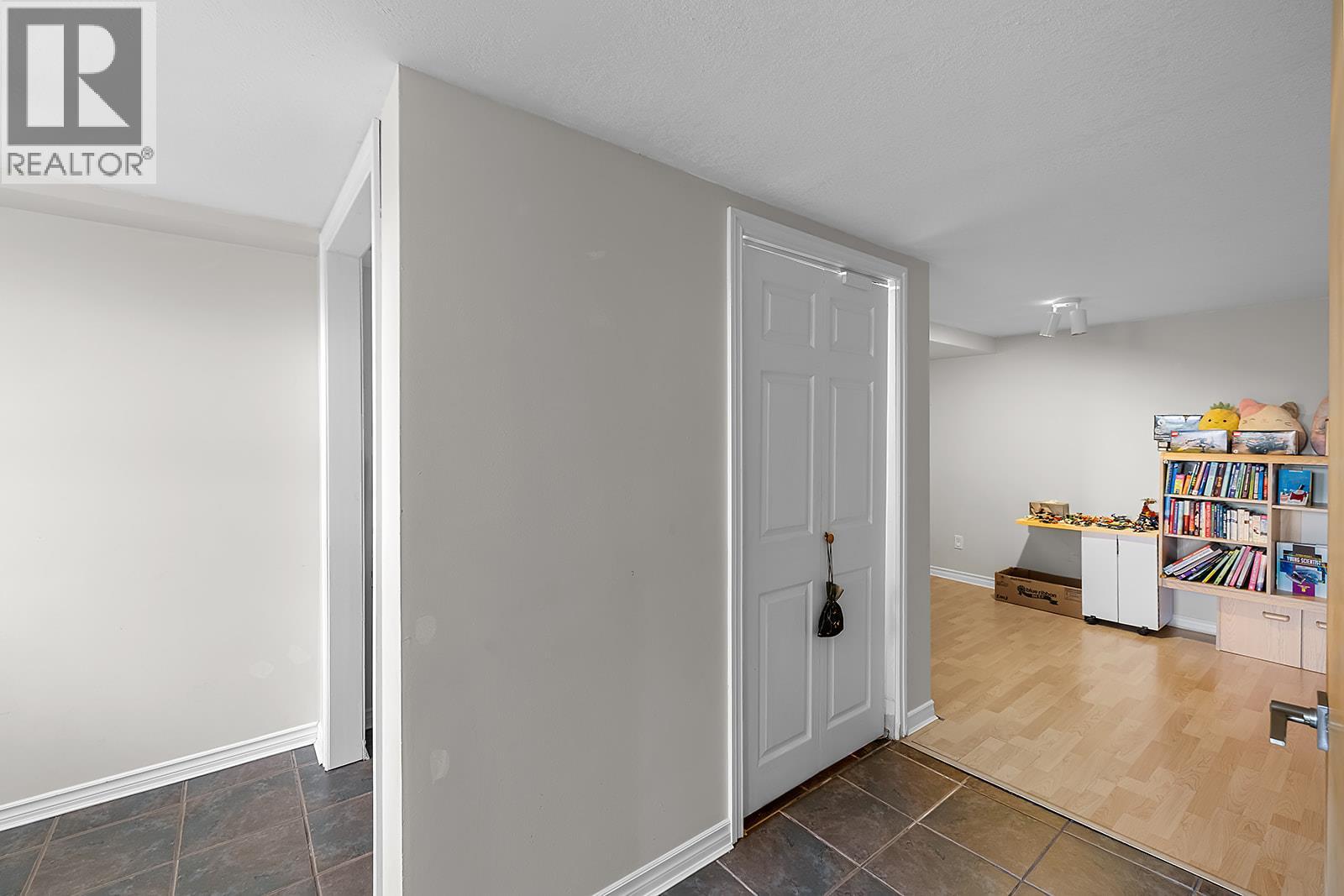 1417B HILLSIDE Street, Creston