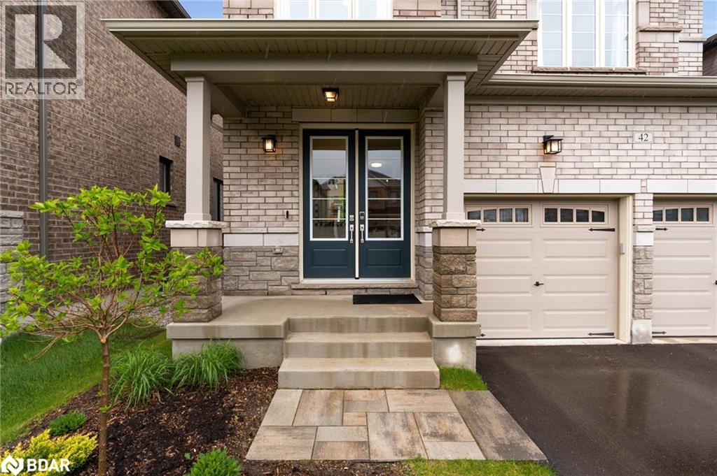 Photo 2 of 42 Periwinkle Road, Midhurst ON