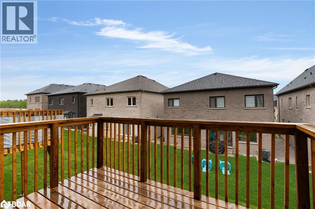 Photo 33 of 42 Periwinkle Road, Midhurst ON