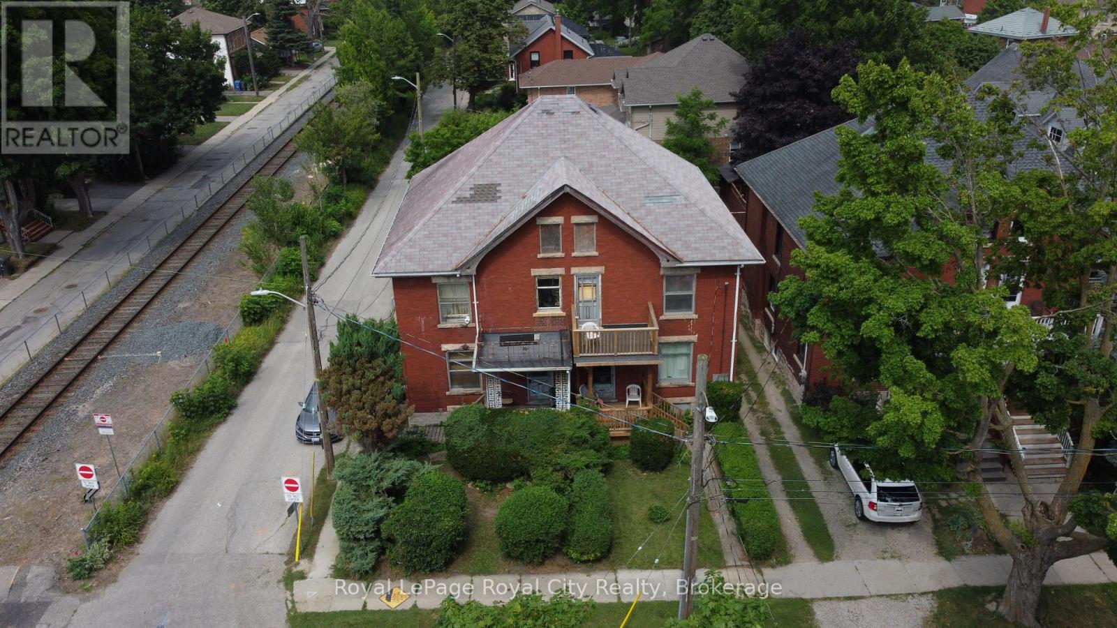 Photo 2 of 2 4 Glasgow Street S, Guelph ON