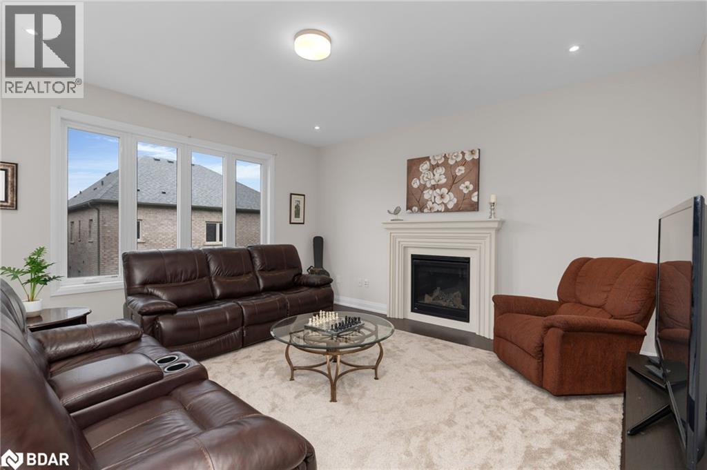 Photo 15 of 42 Periwinkle Road, Midhurst ON