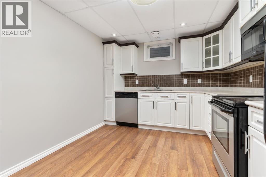 Photo 18 of 5410 51 Avenue, Daysland AB