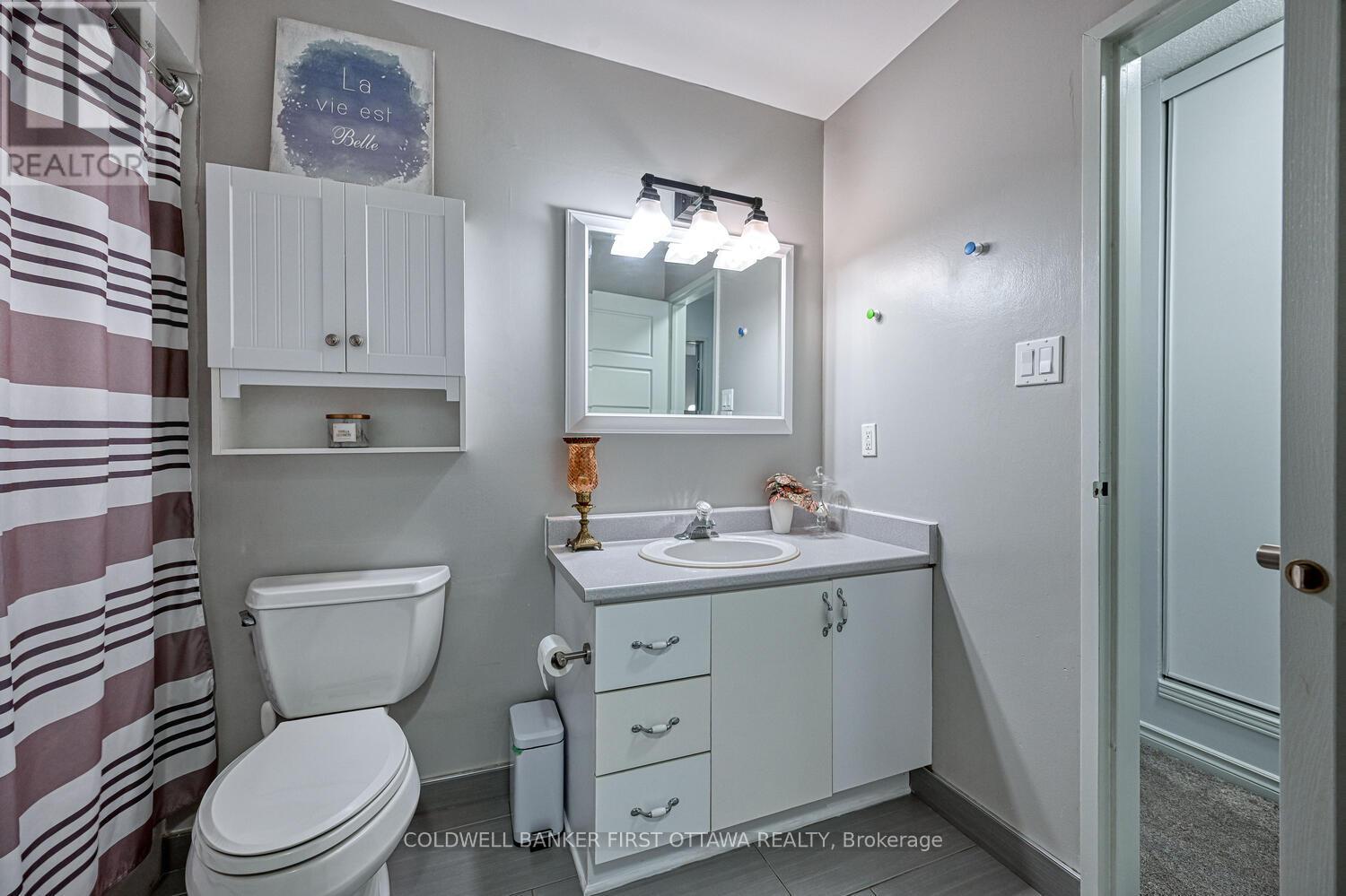 Photo 25 of 154 Mcclintock Way, Ottawa ON