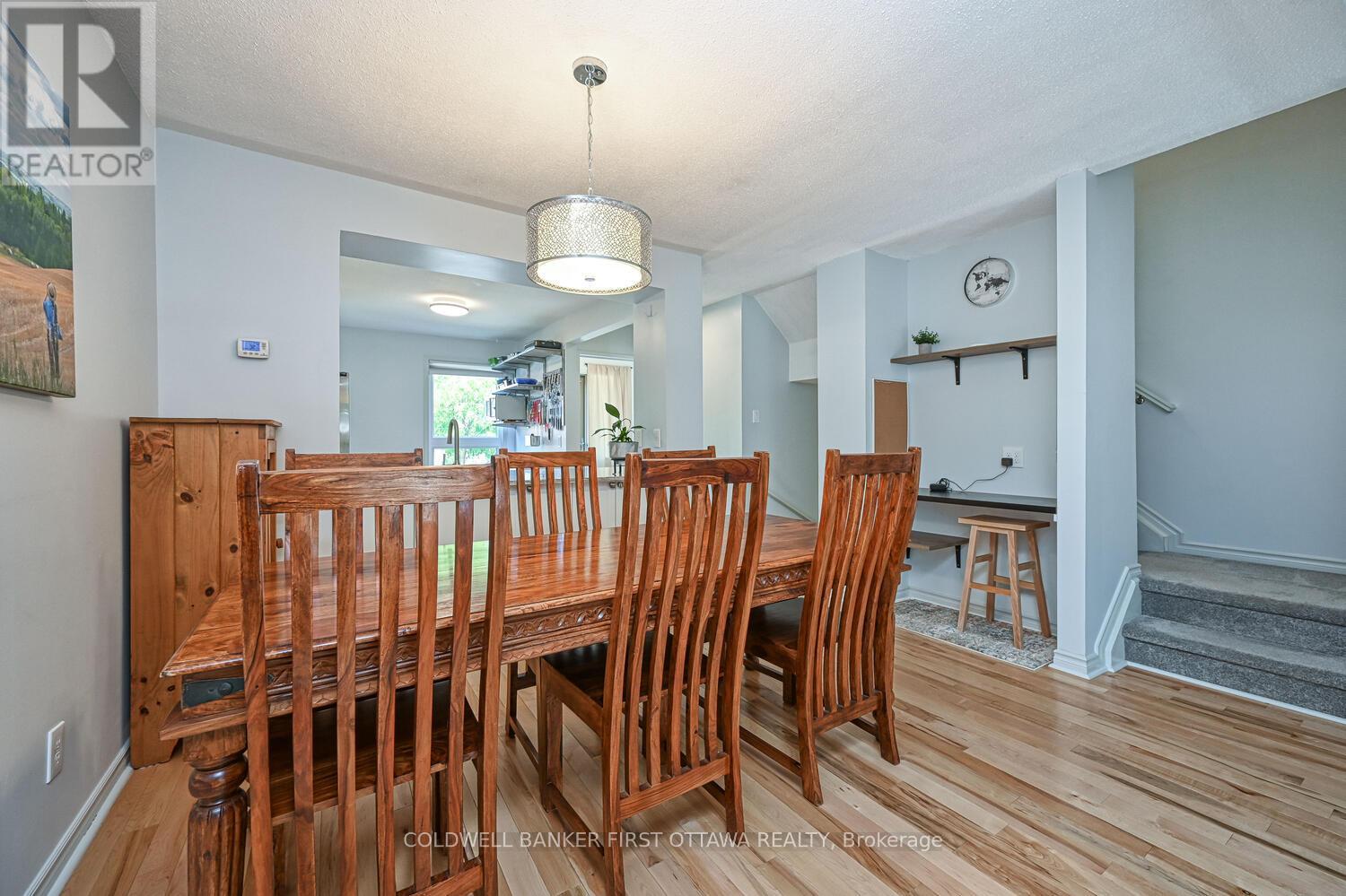 Photo 9 of 154 Mcclintock Way, Ottawa ON