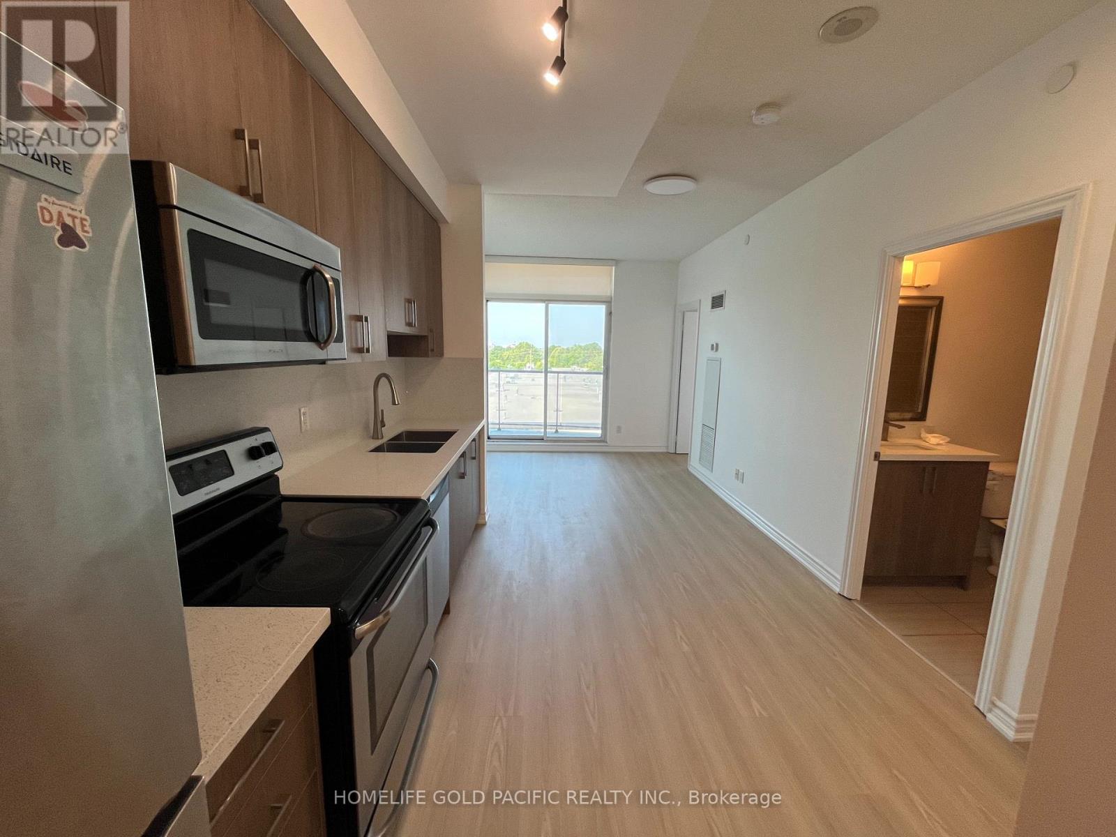 Photo 15 of 604 1328 Birchmount Road, Toronto ON