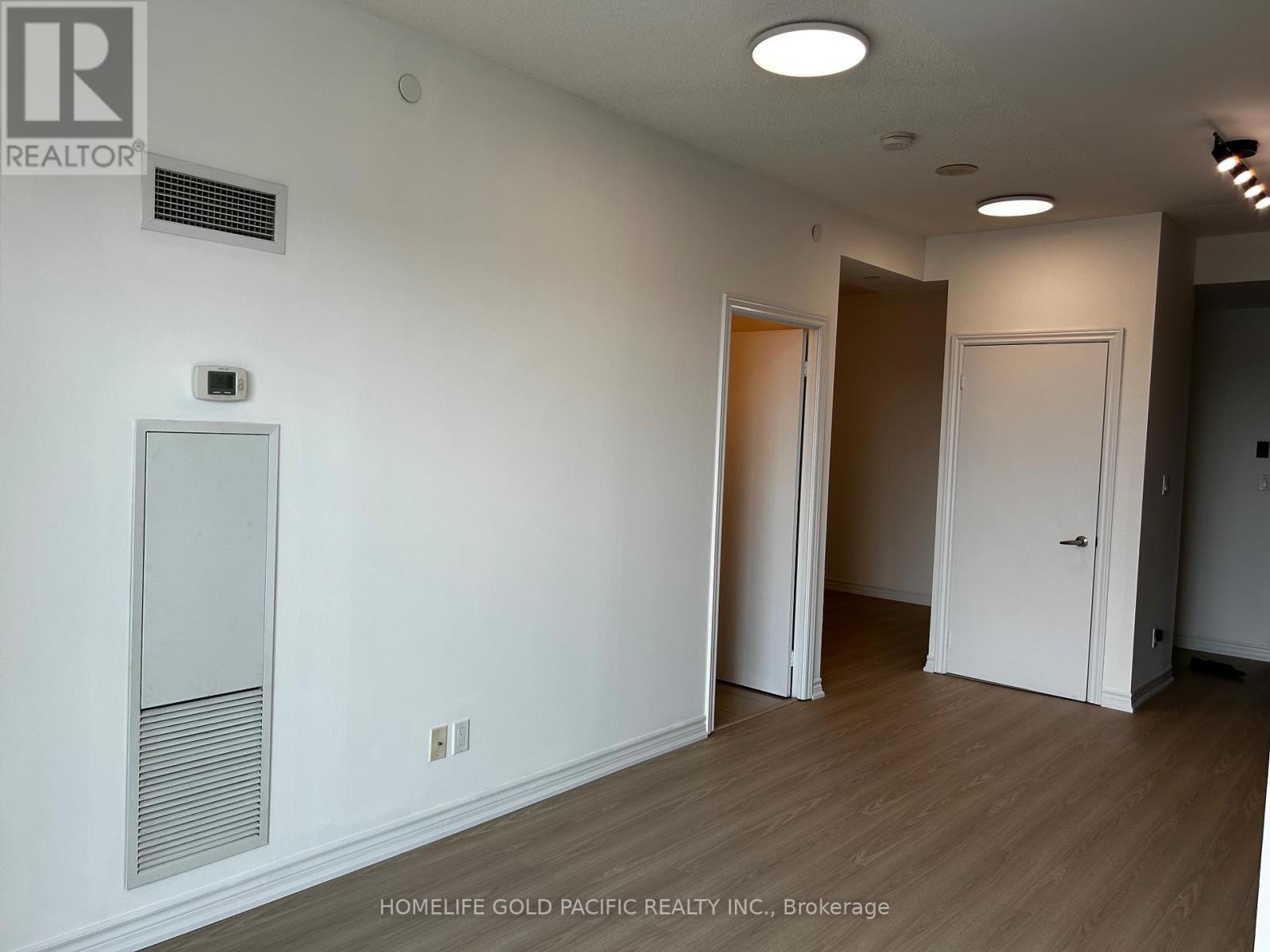 Photo 10 of 604 1328 Birchmount Road, Toronto ON