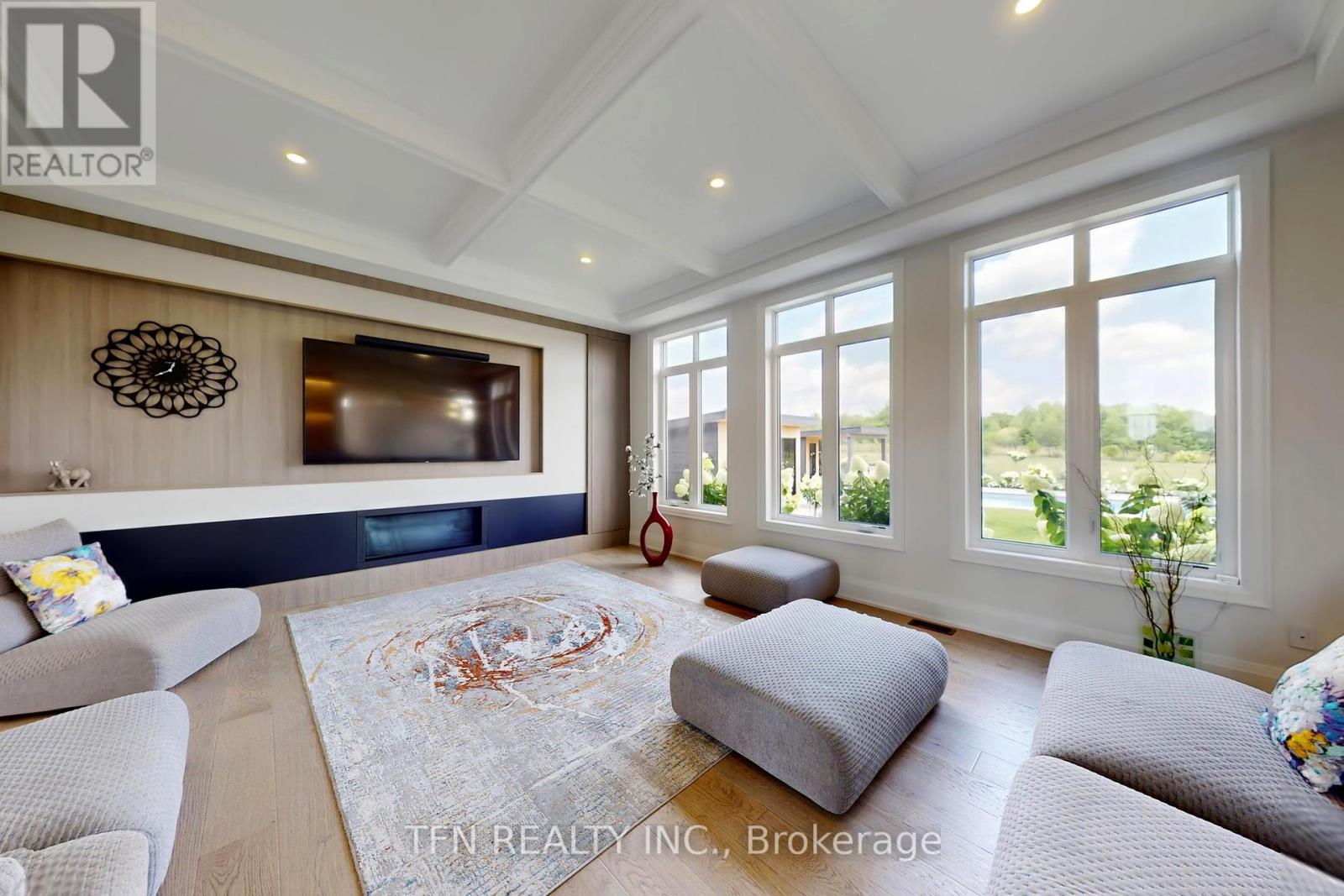 Photo 37 of 258 Amos Drive, Caledon ON