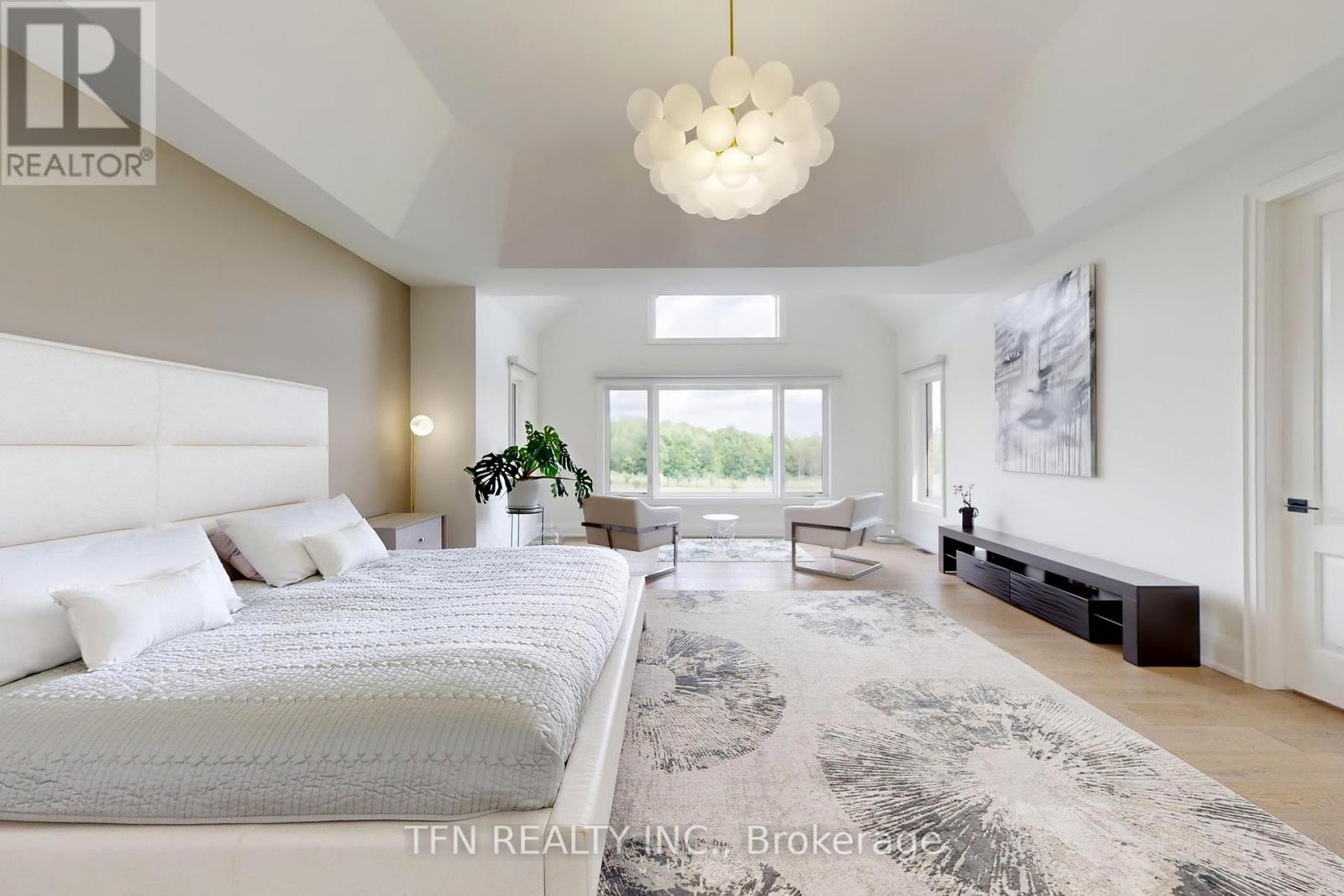 Photo 2 of 258 Amos Drive, Caledon ON
